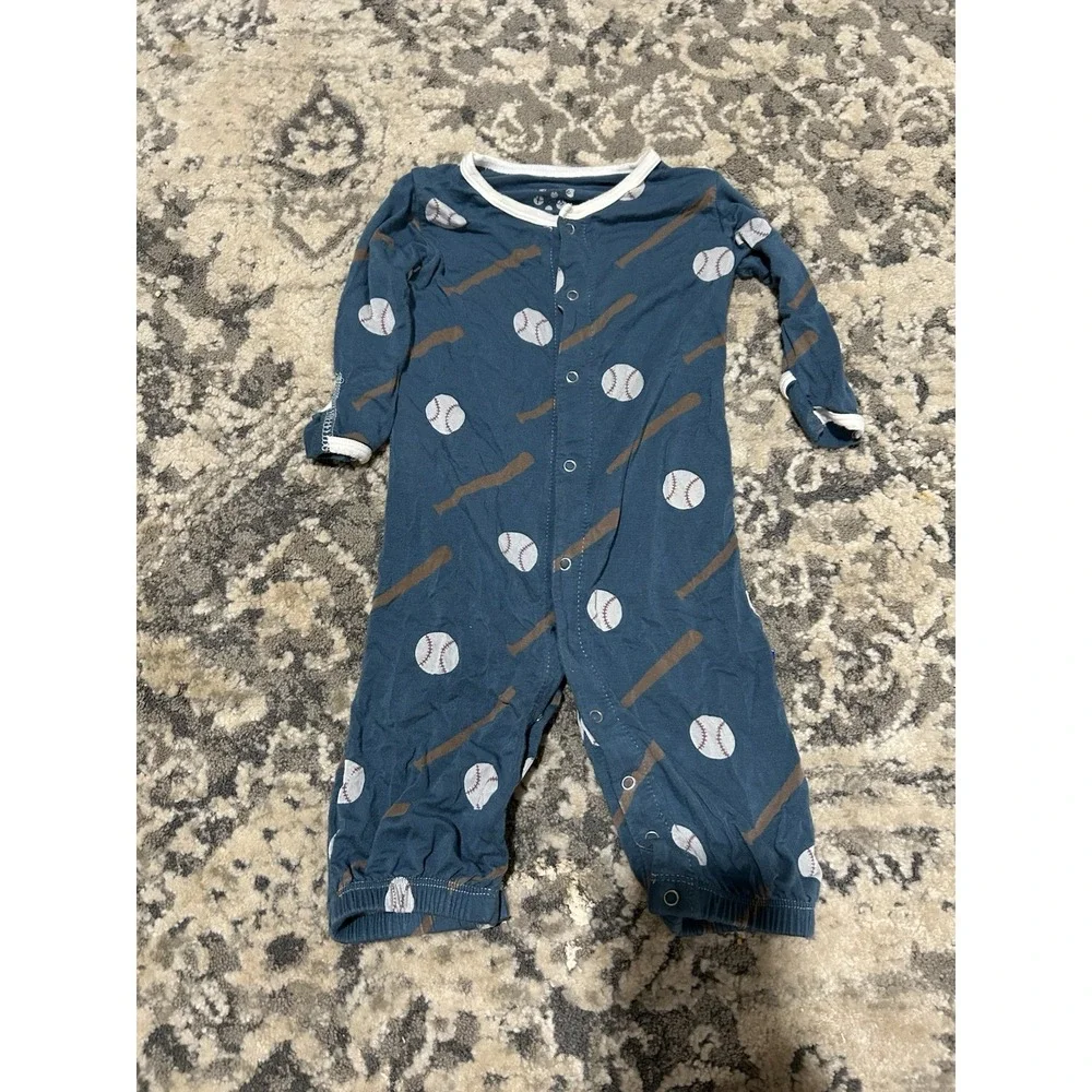 Kickee Pants Bamboo Baseball Convertible Gown/outfit Size 3-6 Months